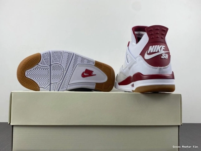 4 Nike Jordan Air SB DR5415-160 x 0815